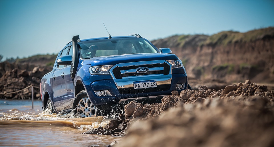 nueva_ranger_off_road_1.jpg