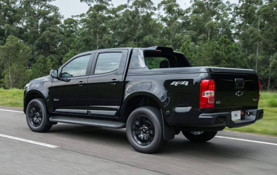 chevrolet_s10_midnight_3.jpg