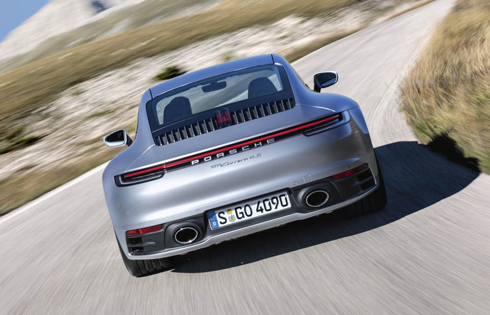 Porsche 911 (992)